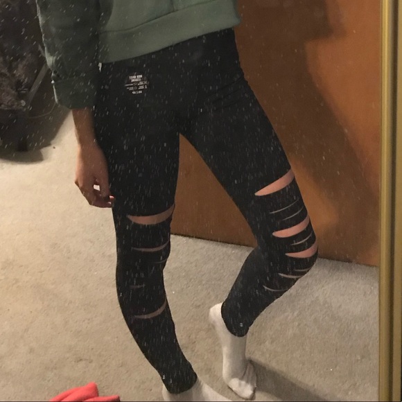 Pink leggings - Picture 3 of 3